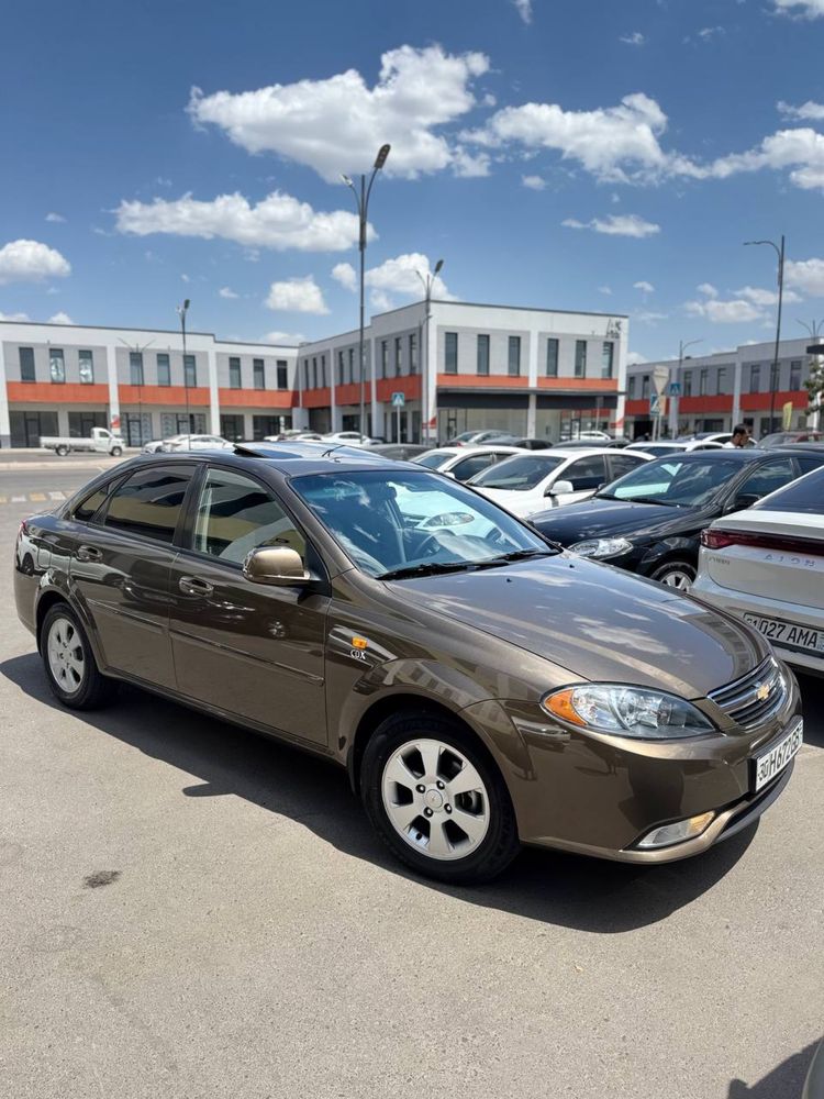 Gentra  Tozza 36.000km