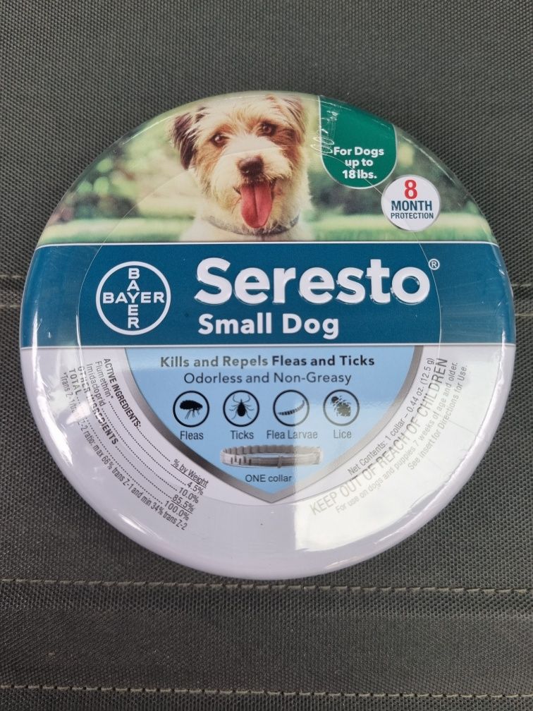 Противопаразитна каишка SERESTO на BAYER за малки и големи кучета