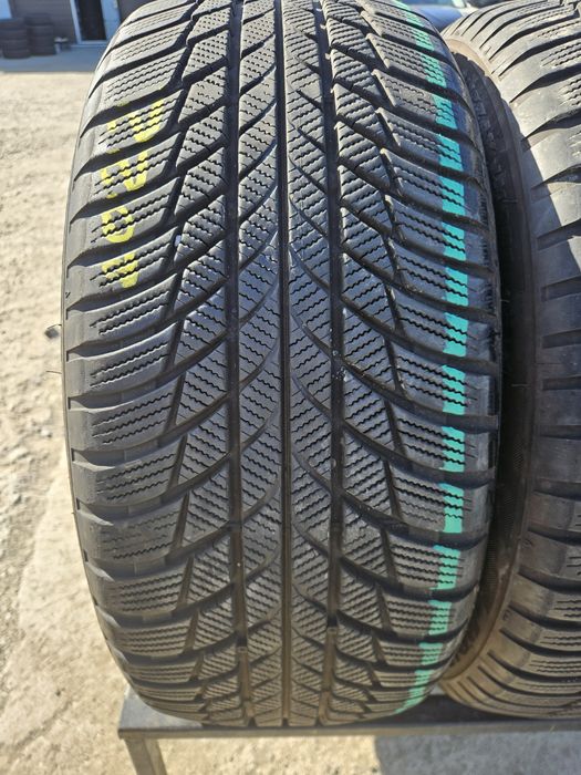 Vând 4 anvelope iarna 225/50/17 225/50r17 BRIDGESTONE