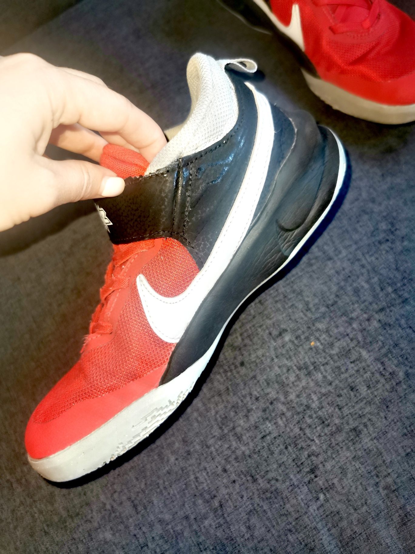 Nike спортни обувки Team Hustle D 10 GS CW6735-607, Червени