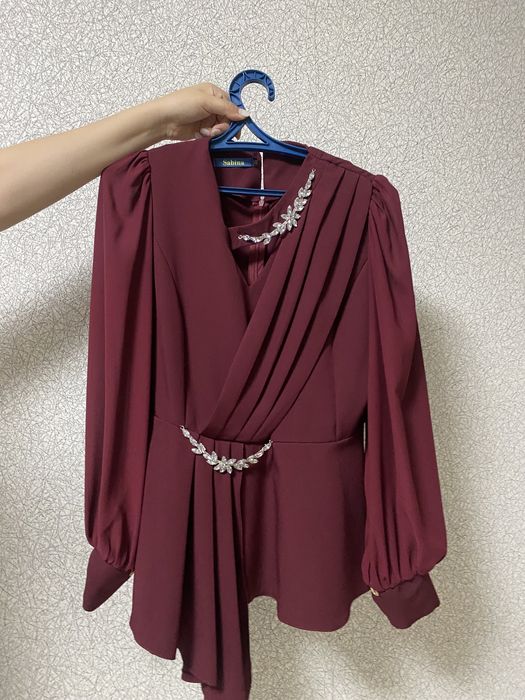 Продам женскую одежду 42-44