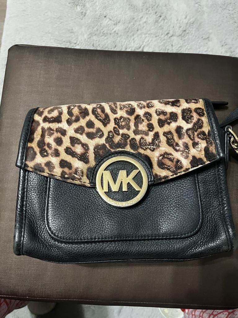 Michael Kors crossbody