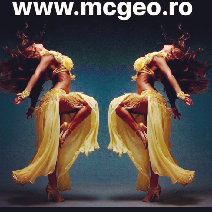 Fum greu, gheață carbonică, artificii, dansatoare oriental, ursitoare