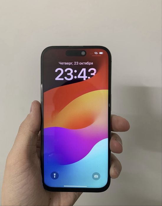 Продам айфон 15 про 128