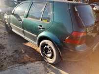 Dezmembrez golf 4 1.6 benzină cod motor BAD