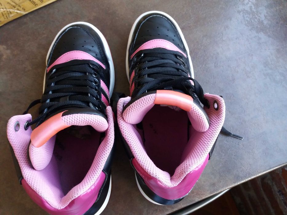 №37,5 Adidas-кожени маратонки,кецове,спортни обувки