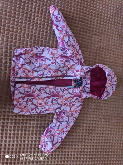 Продам детскую ветровку, легкую курточку