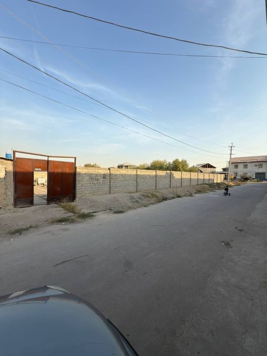 Янги хаёт тумани чорток махаллада  20 сотих ер сотилади