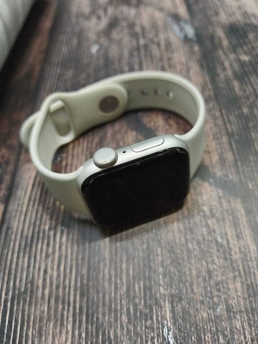 Apple Watch Series SE (Уральск 0701) лот 757162