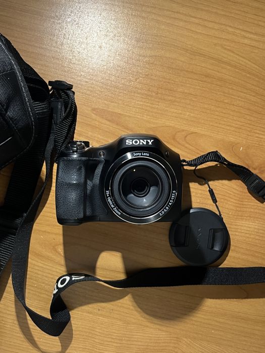 Фотоапарат Sony DSC-H300 + чантичка