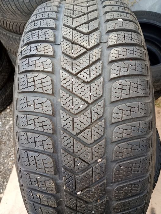 225/50/17 Pirelli 4 бр