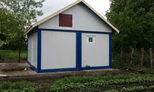 Casa, garaje auto pe structura metalica si panou sandwich termoizolant