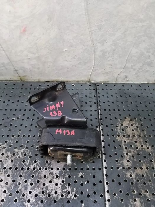 Suport tampon motor 1.3 b suzuki jimny