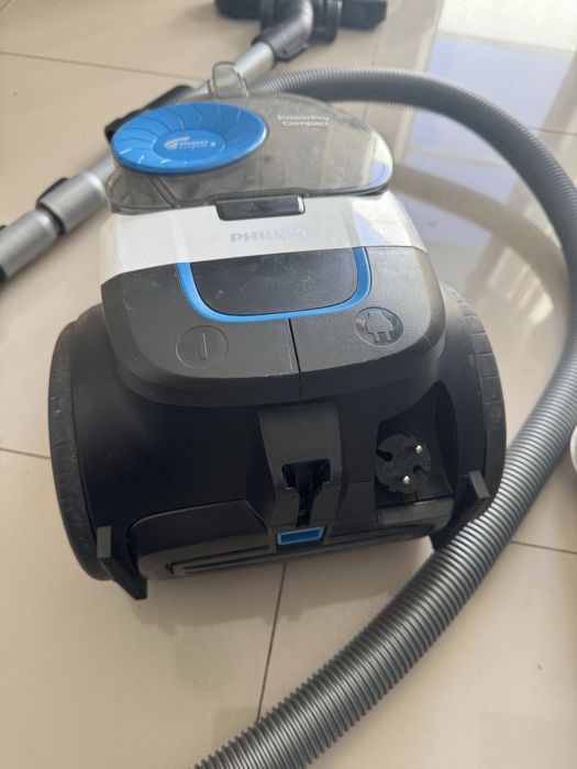 Aspirator Philips POWER Cyclone 5 in stare perfecta de functionare com