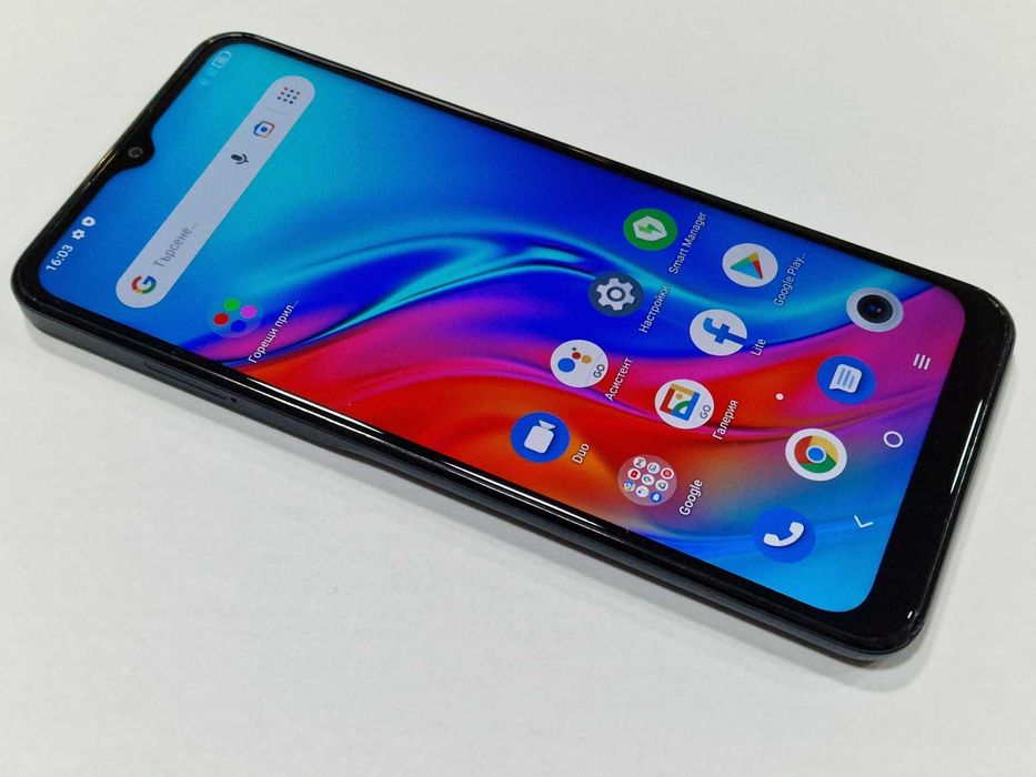 TCL 305 32GB 2GB RAM Dual