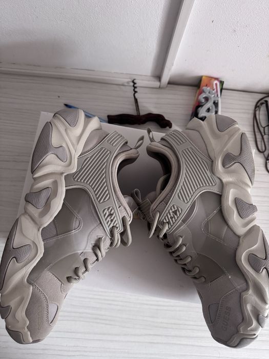 Guess Sneakers Beige