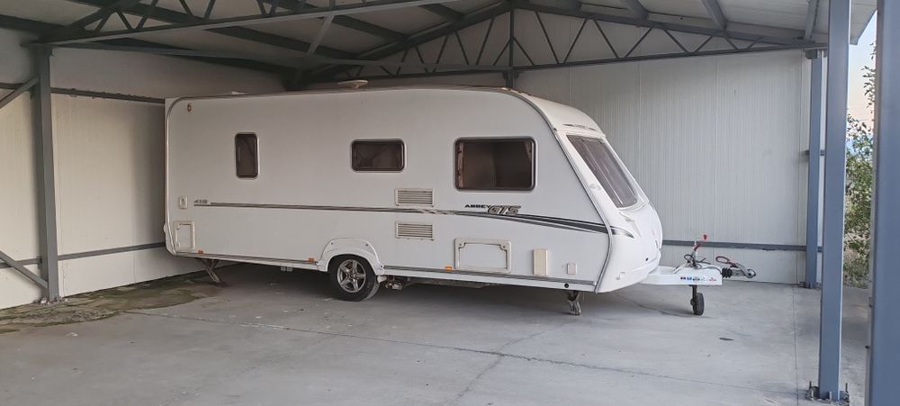 Продавам Каравна abbey vogue gt fix 2008