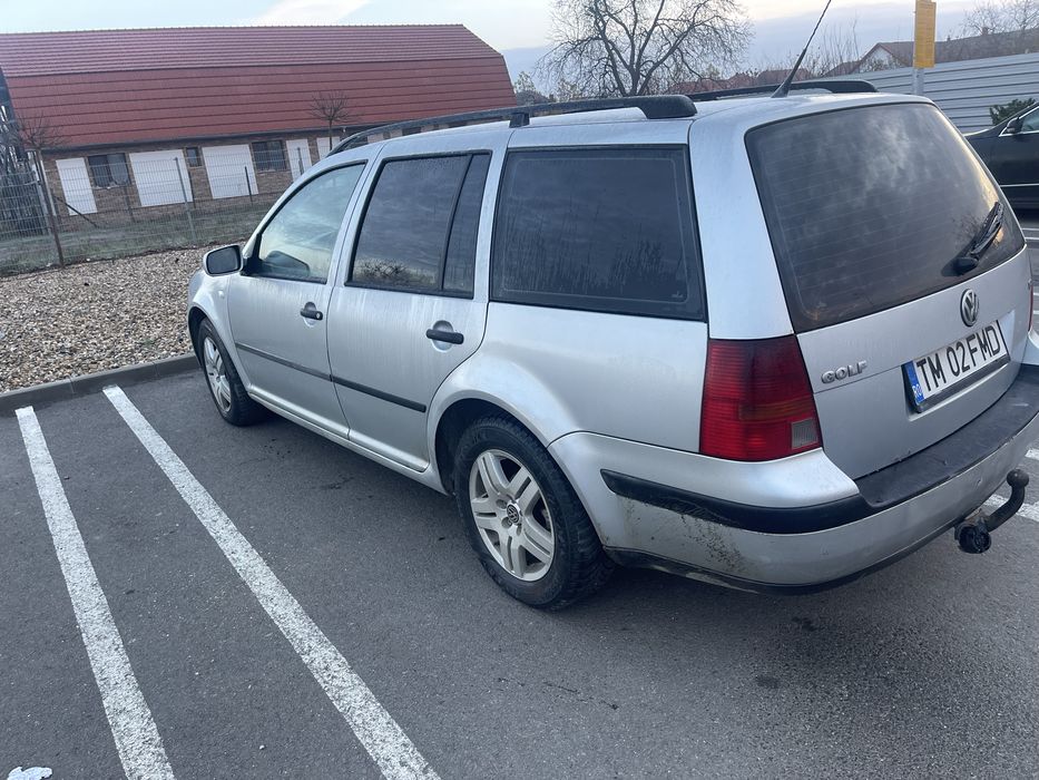 De vanzare vw golf 4