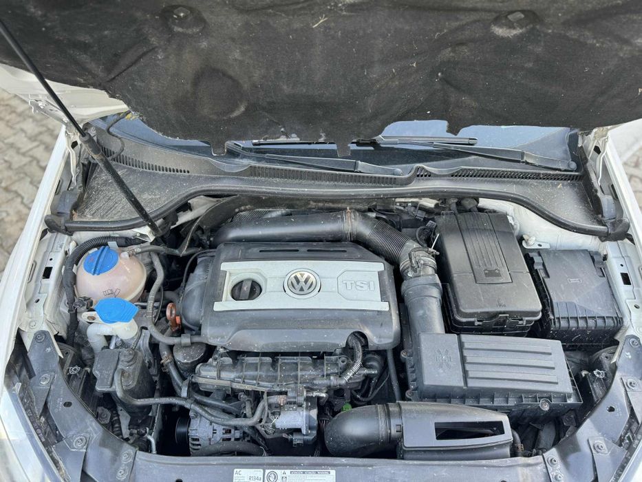 Vw golf 6 GTI 250 cp