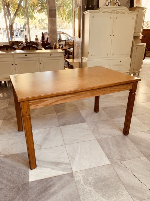 Италианскa кухненскa масa Scavolini от 80-те