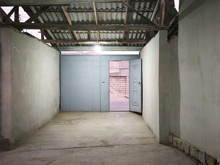 Yu  Дом 4 комнаты, кухня, ванная, 3 сотки двор огород Барданкуль