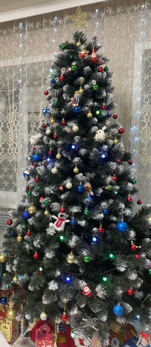 Продам новогоднюю елку