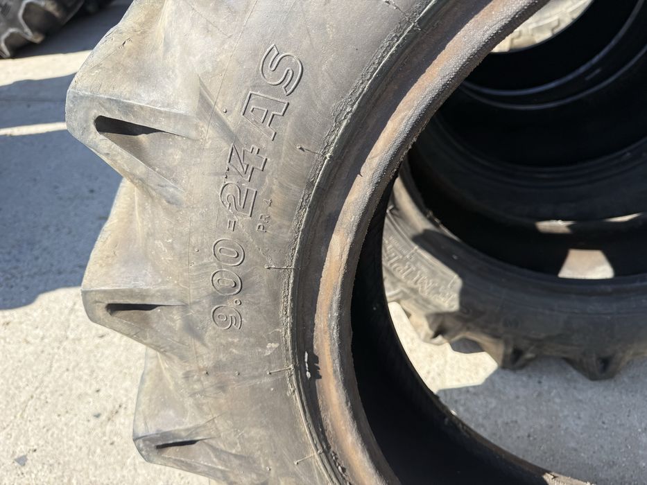 900-24 semperit tractor