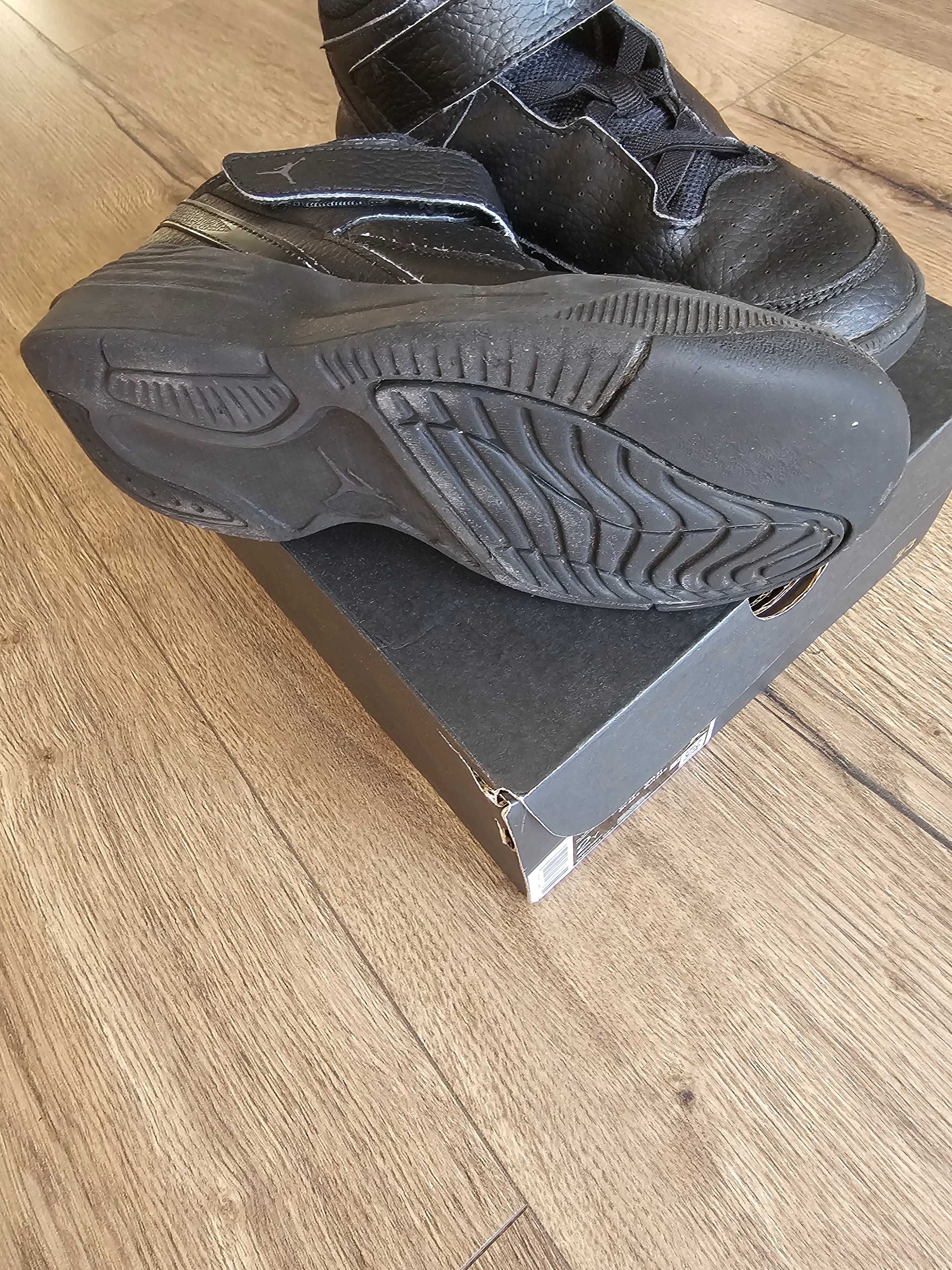 Детски маратонки Air Jordan Max Aura 5, номер 33.5