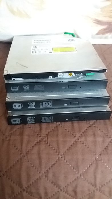 DVD writer laptop sau pc
