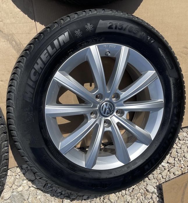 Jante VW 17 Tiguan Roti iarna 215/65R17 Michelin DOT2022