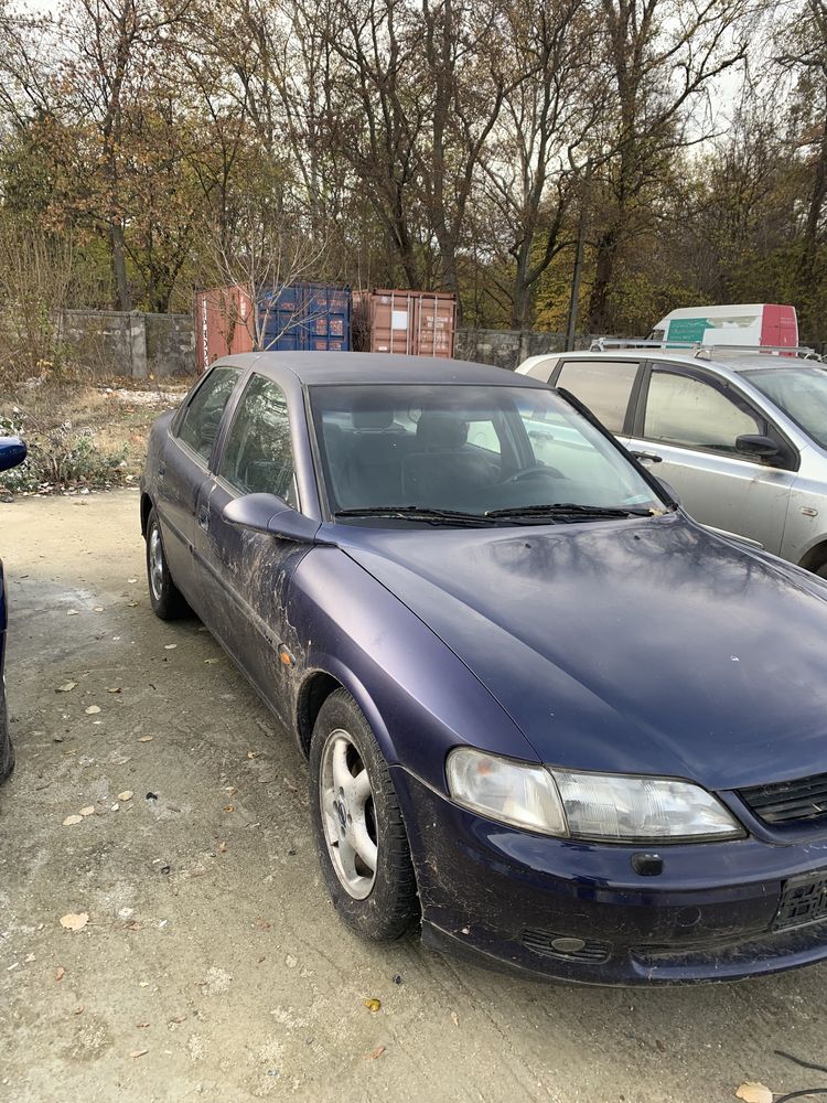 Bara fata Opel Vectra B