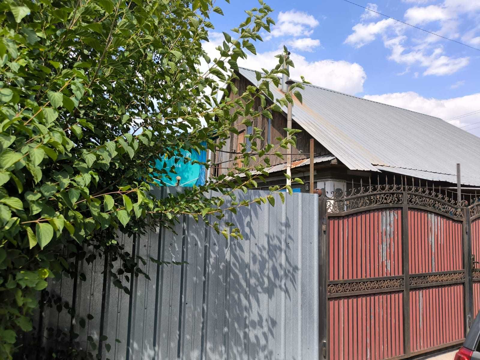 продам дом в Алматы в мкр Алтай-1