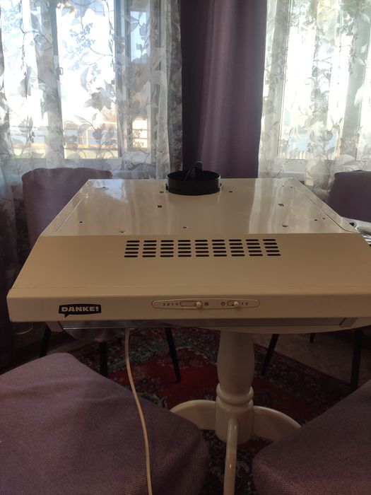 Вытяжка кухонная