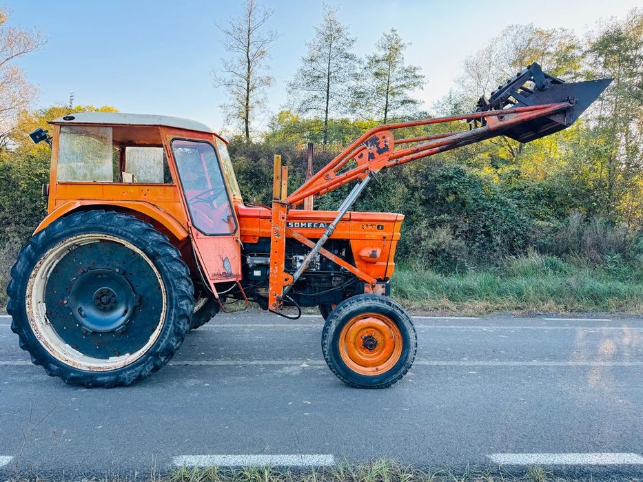 Încărcător frontal pentru tractor Fiat sau utb