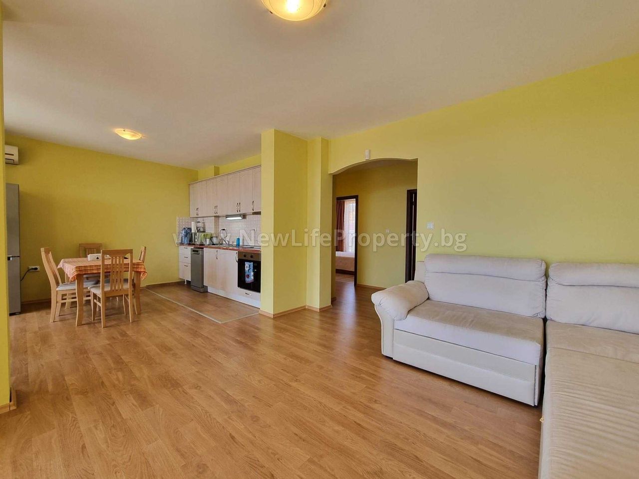 Продава се Тристаен апартамент в Свети Влас - 112 кв.м за 1063 €/кв.м - Снимка #7