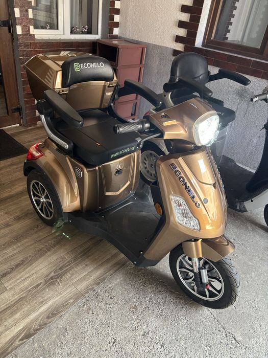 Vând scuter electric pentru persoanele cu dizabilitati
