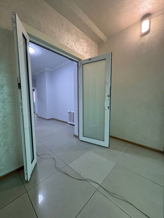 Аренда помещения Центр ул. Бобура, парк Бобура. 90 кв.м.