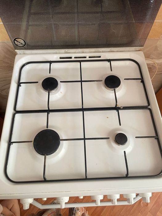 Газовая плита Indesit