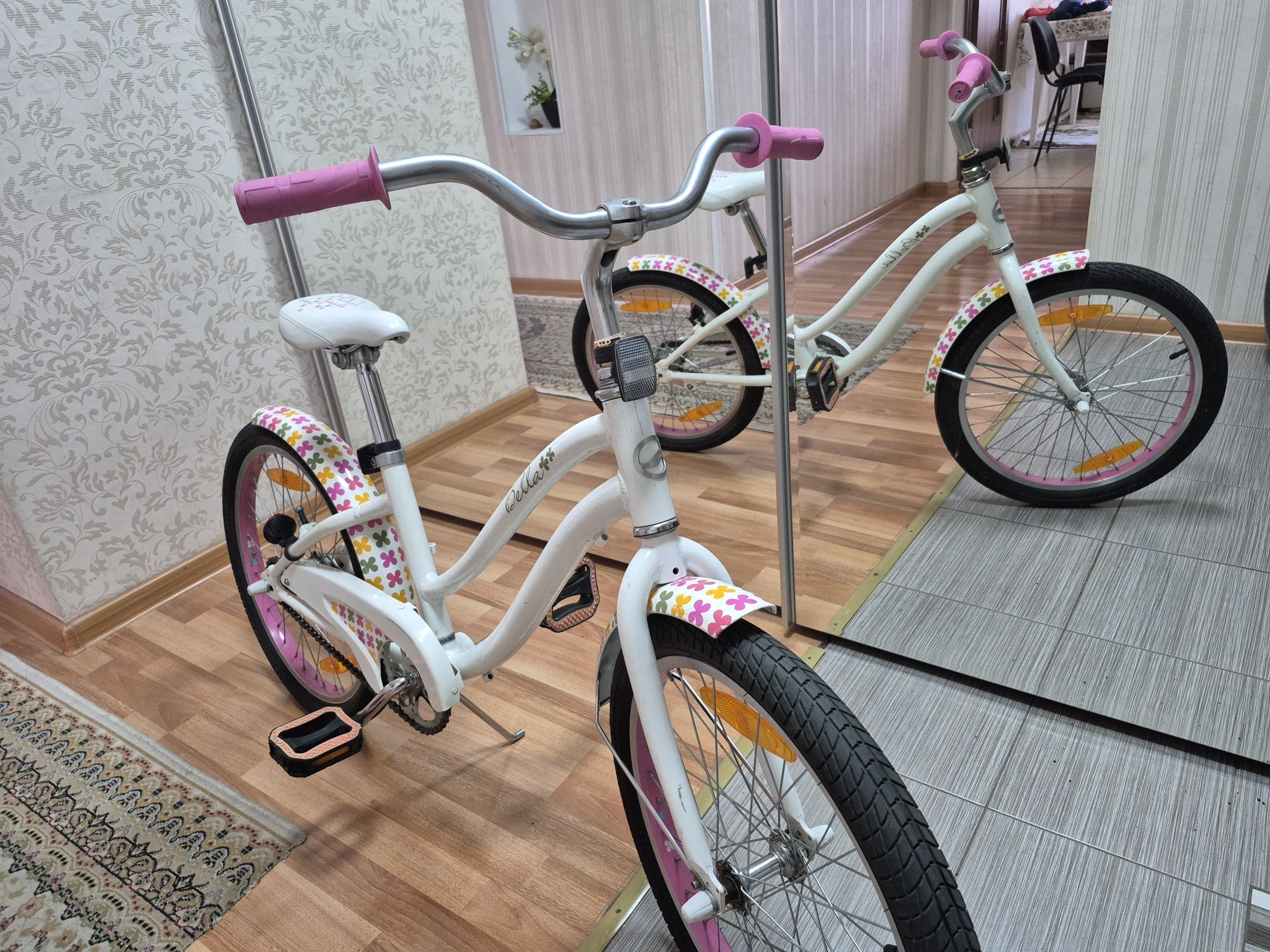 Велосипед для девочки 7-9 лет
