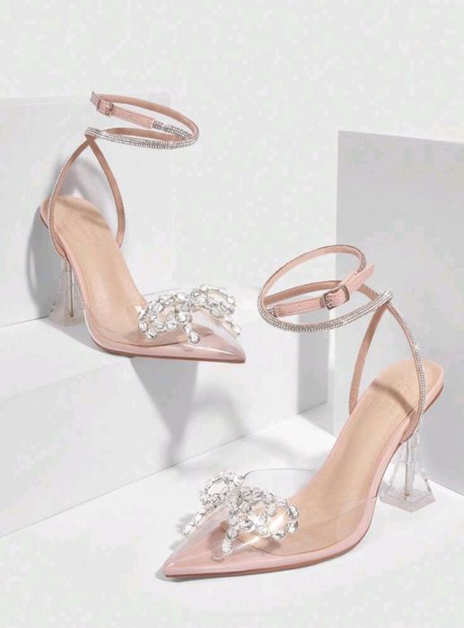 Ново! Дамски елегантни обувки на ток