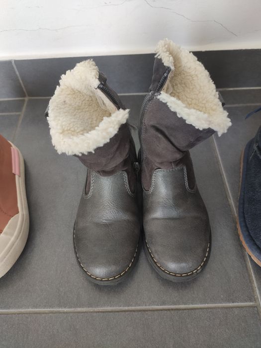 Ghetuțe și cizmulite fetițe, mărimea 26-27