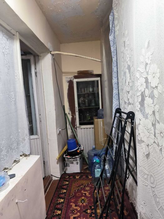 Продаю свою однокомнатную квартиру 1\3\4 в Мирзо-Улугбекском районе.