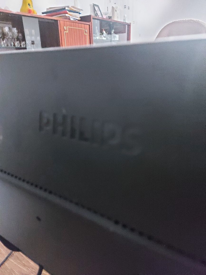 Monitor Philips 23.6