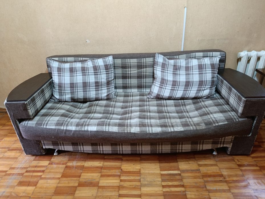 Продаю раскладной диван
