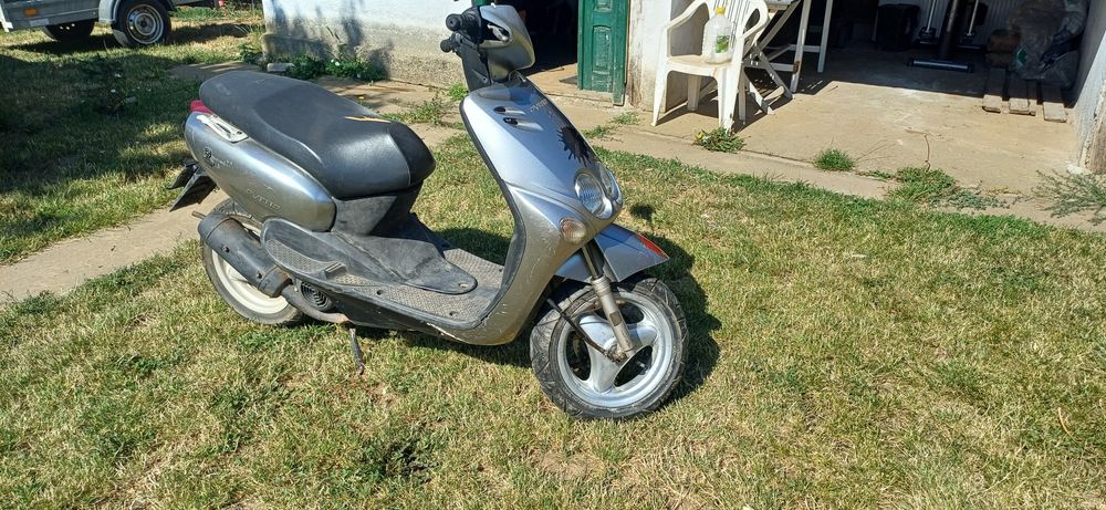 Yamaha neos 50 scuter