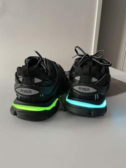 Adidasi Balenciaga Track Led