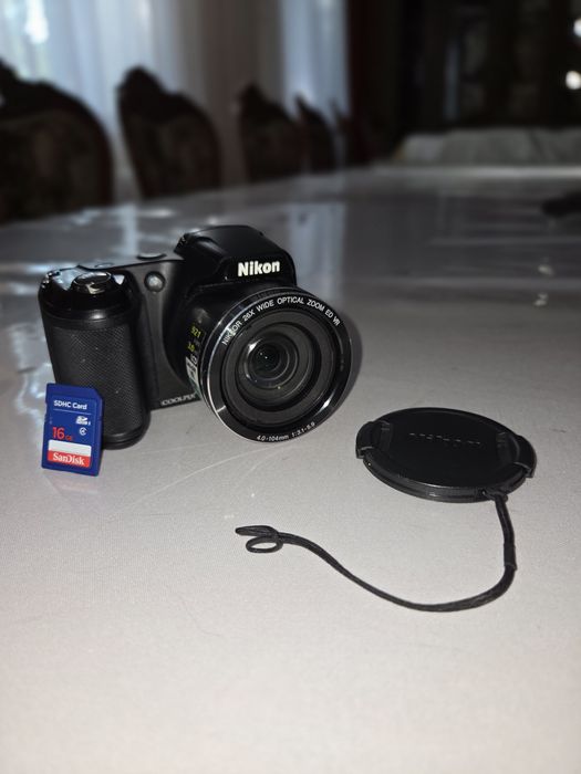 Фотоапорат Nikon
