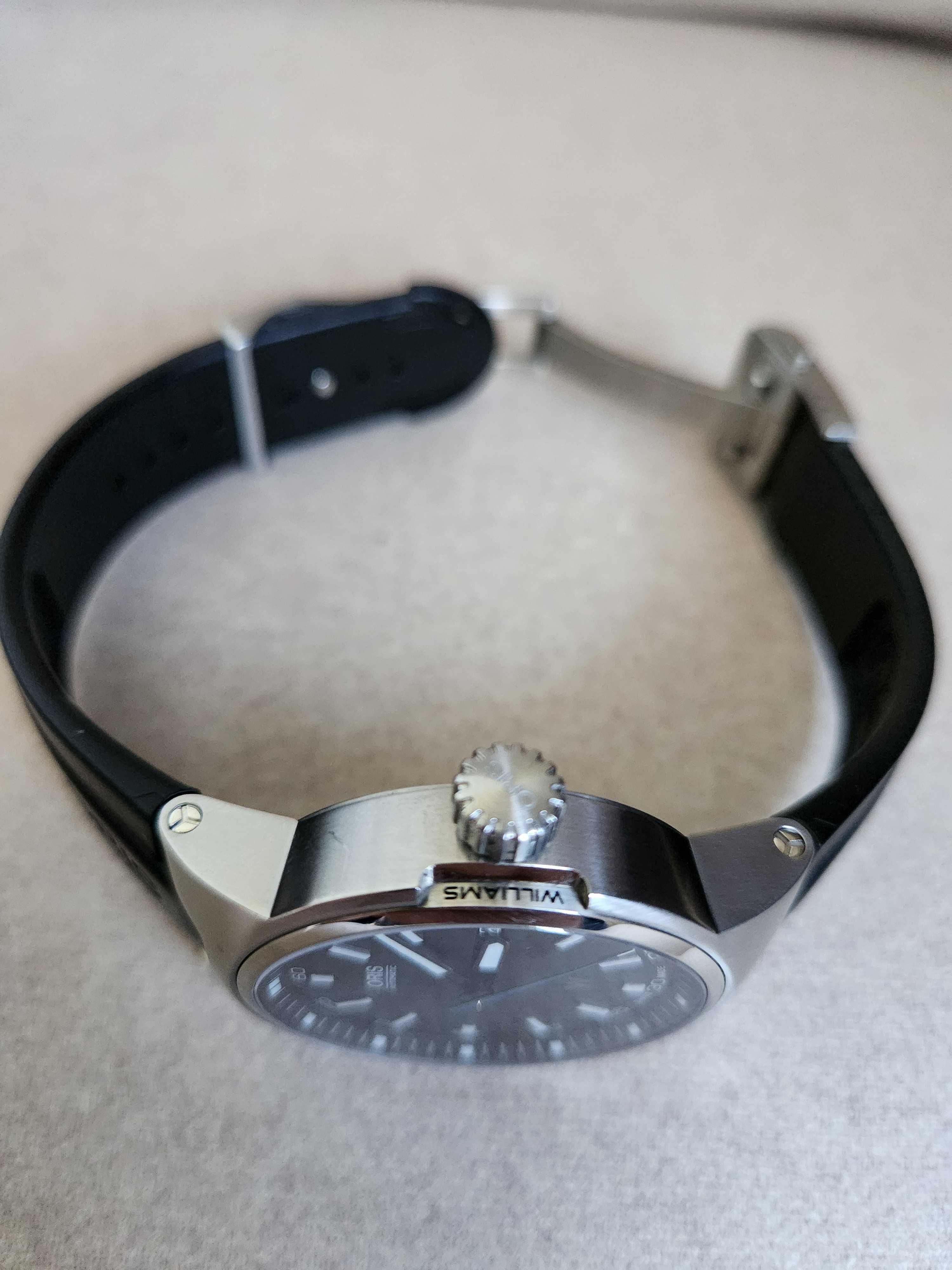 Швейцарски часовник ORIS Williams series