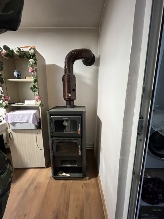 Semineu pe lemne PRITY 12 kw