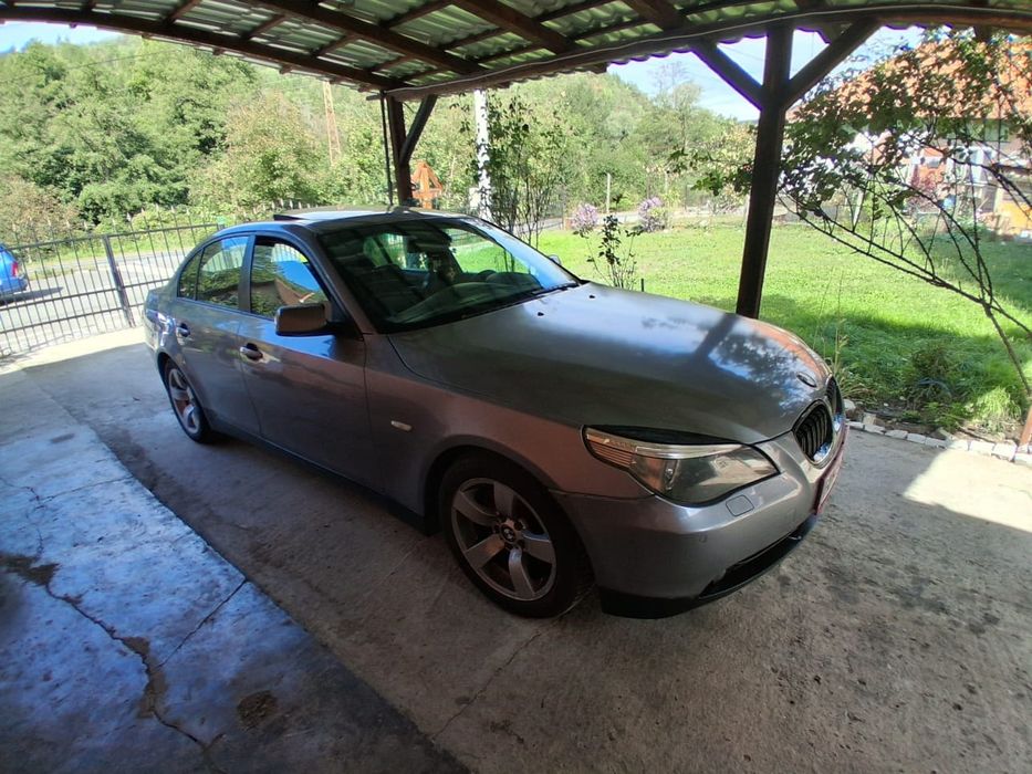 BMW E60 520i vând sau schimb cu Audi